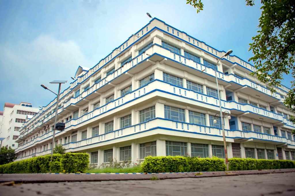 Integral University Lucknow Academic Building photo 3